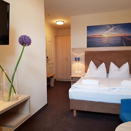 Hotel Am Alten Hafen Wißmar Eksteriør bilde
